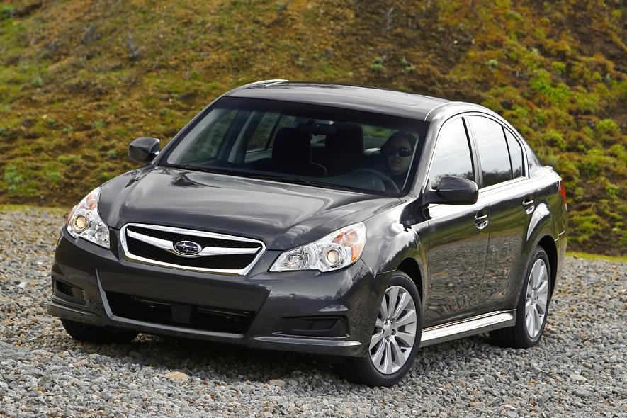 2010 Subaru Legacy 1.jpg