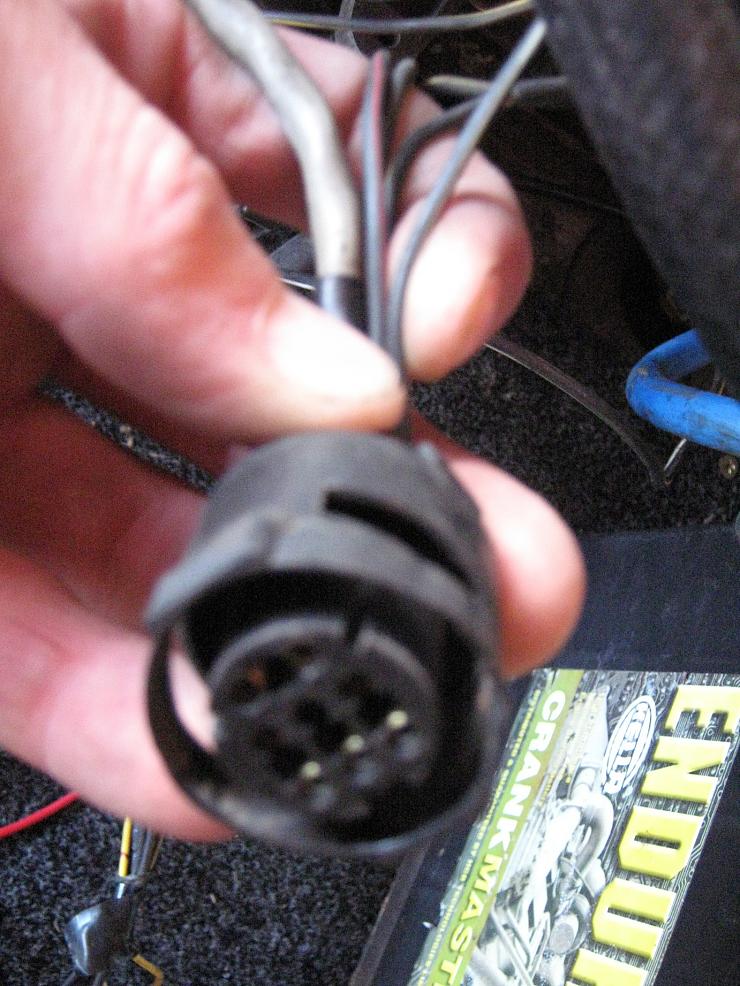wires to dis, coil, knock sensor.jpg